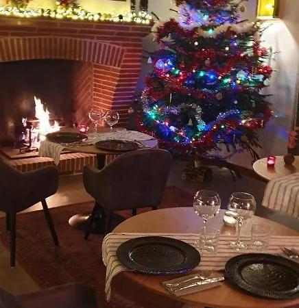 Blue Lagoon Suites & Spas Piscine Hotel