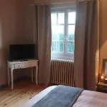 Blue Lagoon Suites & Spas Piscine Отель Монтобан