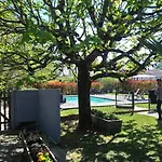 Blue Lagoon Suites & Spas Piscine 3*