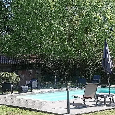 Otel Blue Lagoon Suites & Spas Piscine Montauban